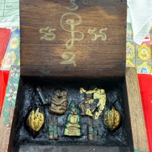 龙婆添 LP Tim Pandora Box