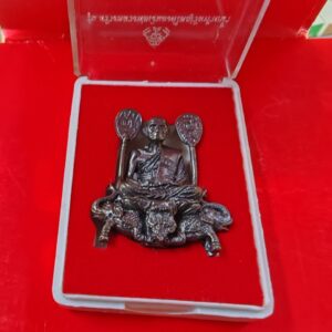 龙婆银  LopLor 佩戴型 Luang Phor Ngen